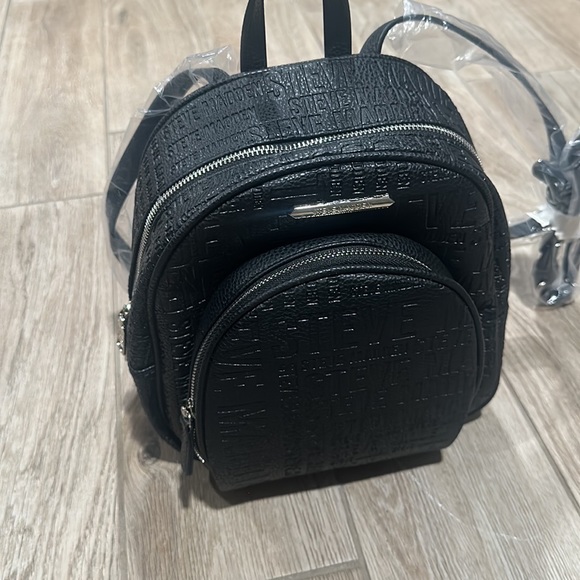 Steve Madden Double Compartment Bookbag with Top Handle Brand NEW - Picture 3 of 6